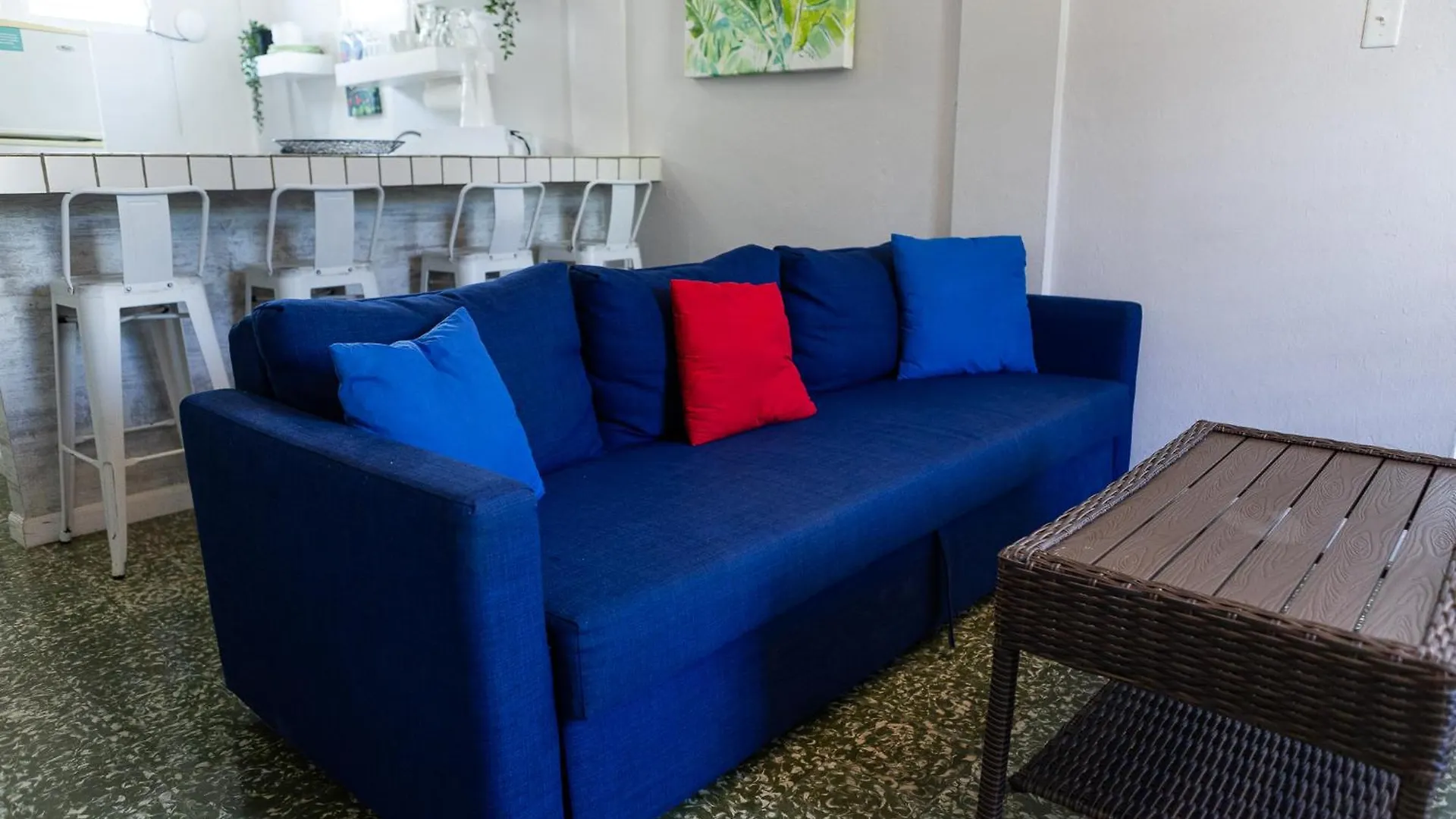 Daire 201-Vintage Modern Haven In The City, Near The Beach With Free Parking San Juan